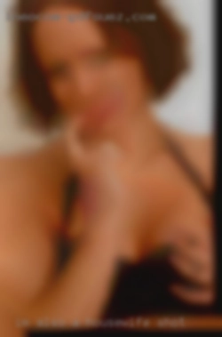 I'm housewife shot also a chubby chaser.
